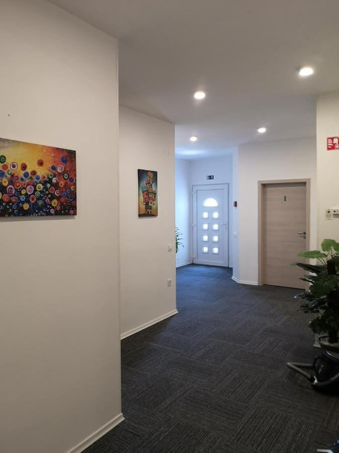 Hotel Bio โคเปร์ ภายนอก รูปภาพ