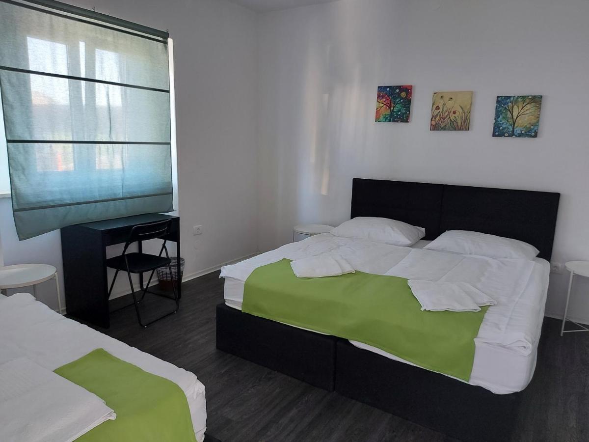 Hotel Bio โคเปร์ ภายนอก รูปภาพ