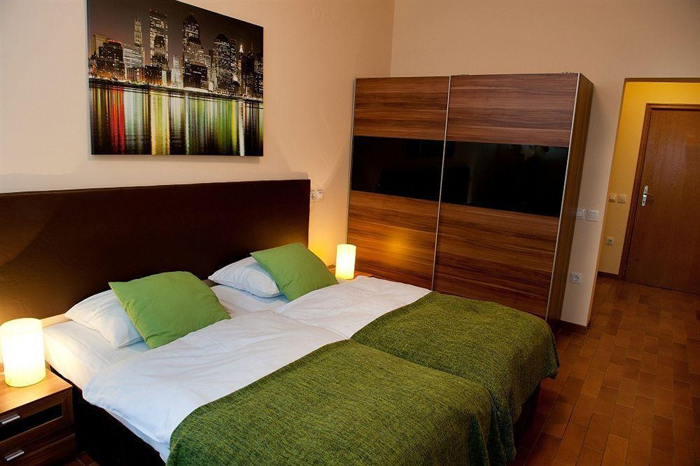 Hotel Bio โคเปร์ ภายนอก รูปภาพ
