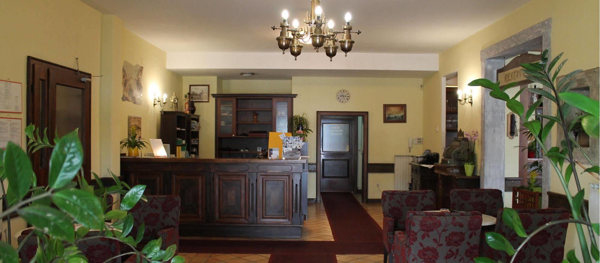Hotel Bio โคเปร์ ภายนอก รูปภาพ
