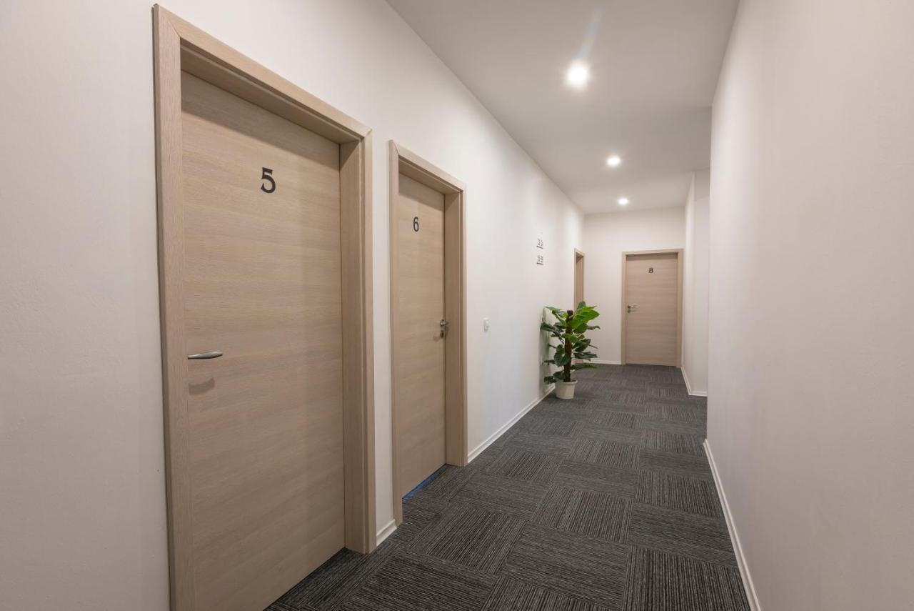 Hotel Bio โคเปร์ ภายนอก รูปภาพ
